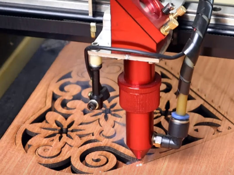 Laser Cut Heart Shape Wooden Gift Box Design