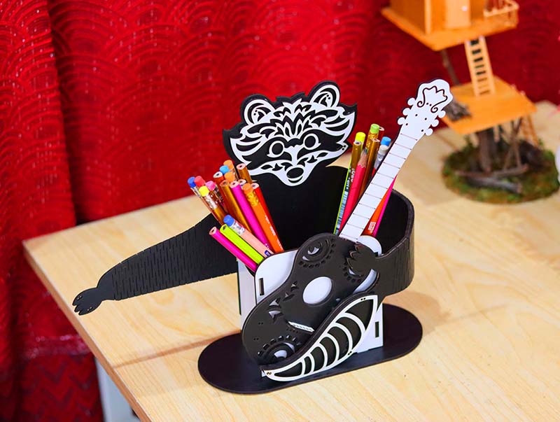Laser Cut Raccoon with Guitar Pencil Holder Design 3mm Vector File