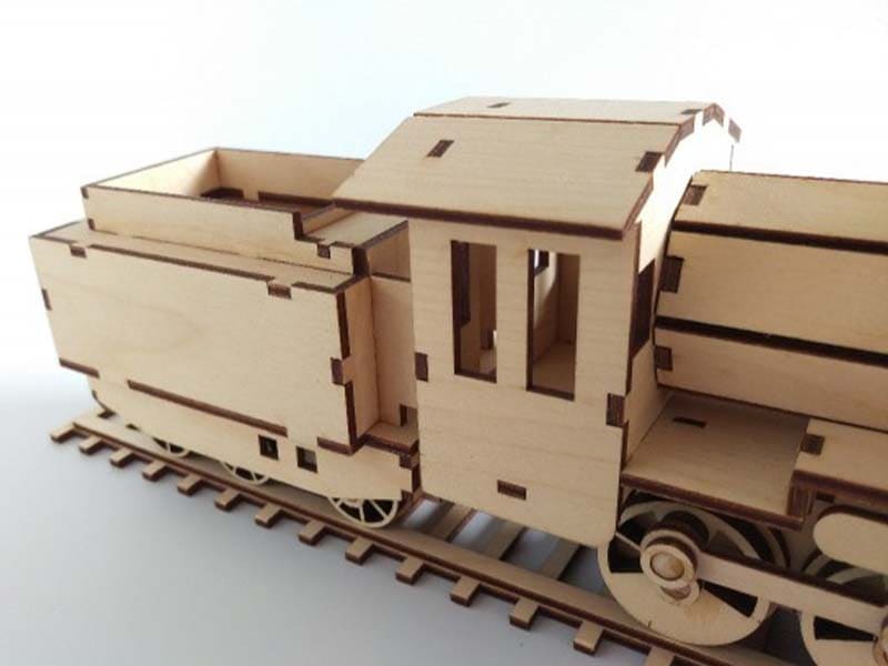 Laser Cut Steam Train with its Tender 3D Puzzle Model Vector File