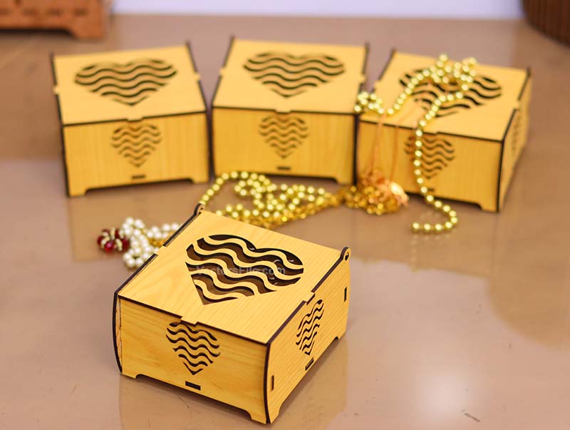 Laser Cut Wooden Jewelry Box Chocolate Box Christmas Gift Box Idea