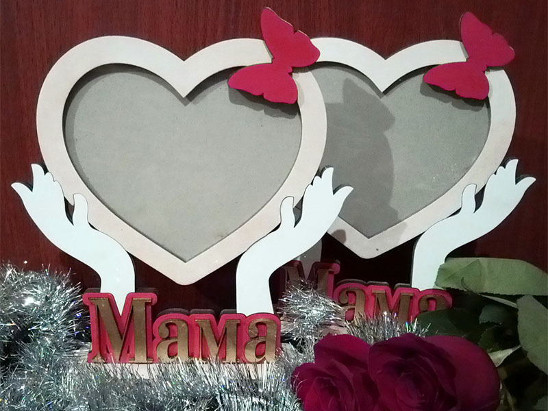 Laser Cut Personalized Heart Shape Photo Frame Stand Design