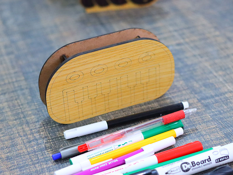 Laser Cut Piano Pattern Wooden Pen and Pencil Holder