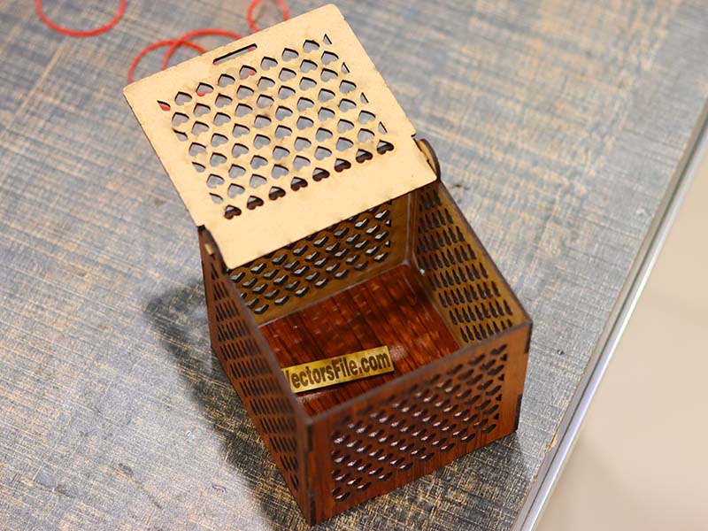 Laser Cut Heart Pattern Gift Box Design Wooden Jewelry Box