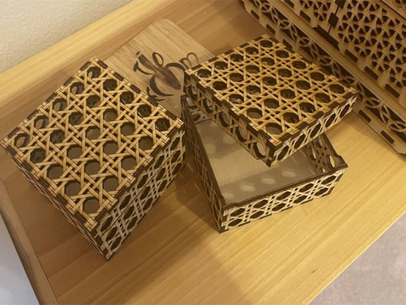 Laser Cut Wooden Grill Pattern Gift Box Design