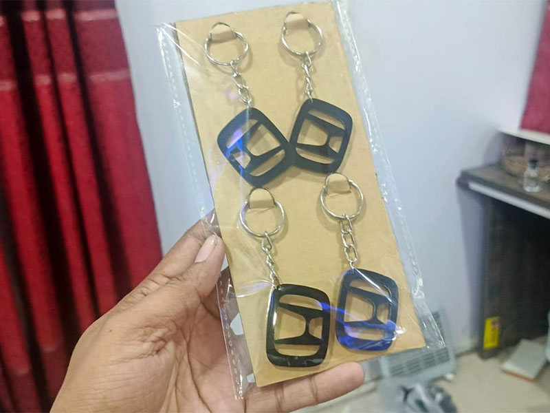 Laser Cut Honda Logo Keyring with Packing Card Template