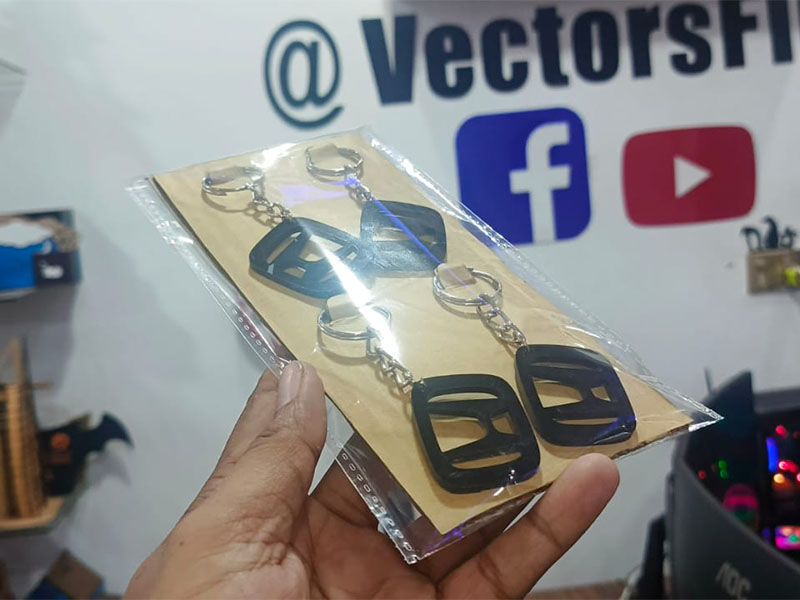 Laser Cut Honda Logo Keyring with Packing Card Template