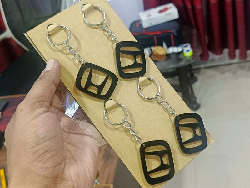 Laser Cut Honda Logo Keyring with Packing Card Template