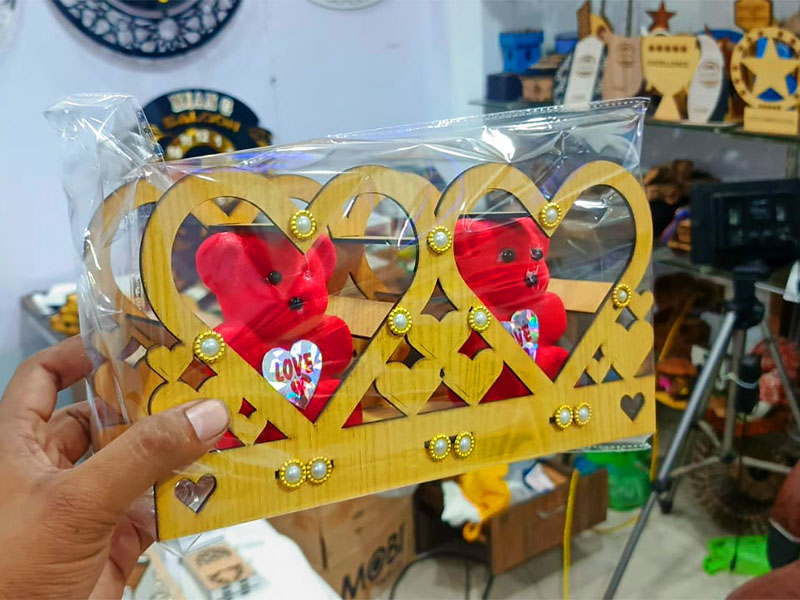 Laser Cut Teddy Bear Heart Gift Basket Template