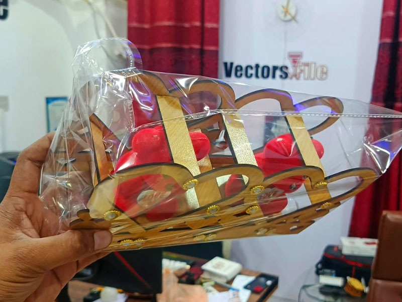 Laser Cut Teddy Bear Heart Gift Basket Template