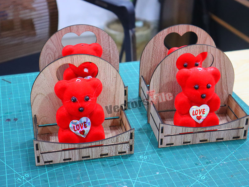 Laser Cut Teddy Bear Gift Basket for Gift Idea