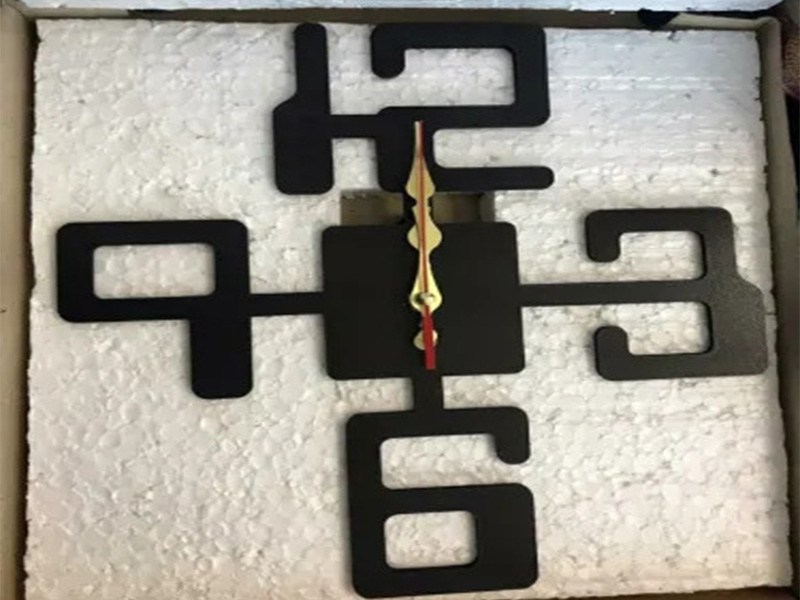 Laser Cut Modern Big Digit Wall Clock Design