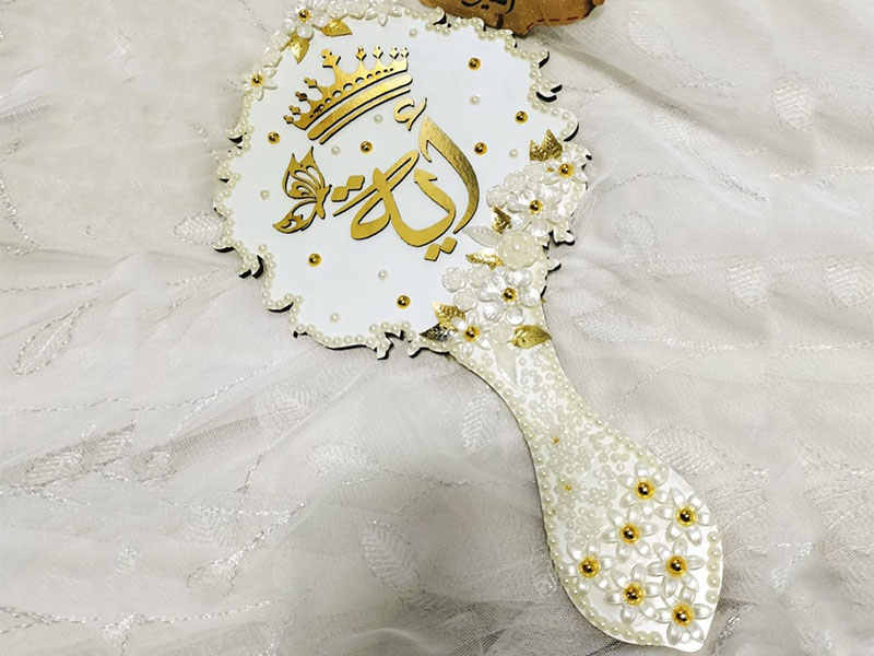 Laser Cut Wedding Decoration Acrylic Bridal Mirror Idea