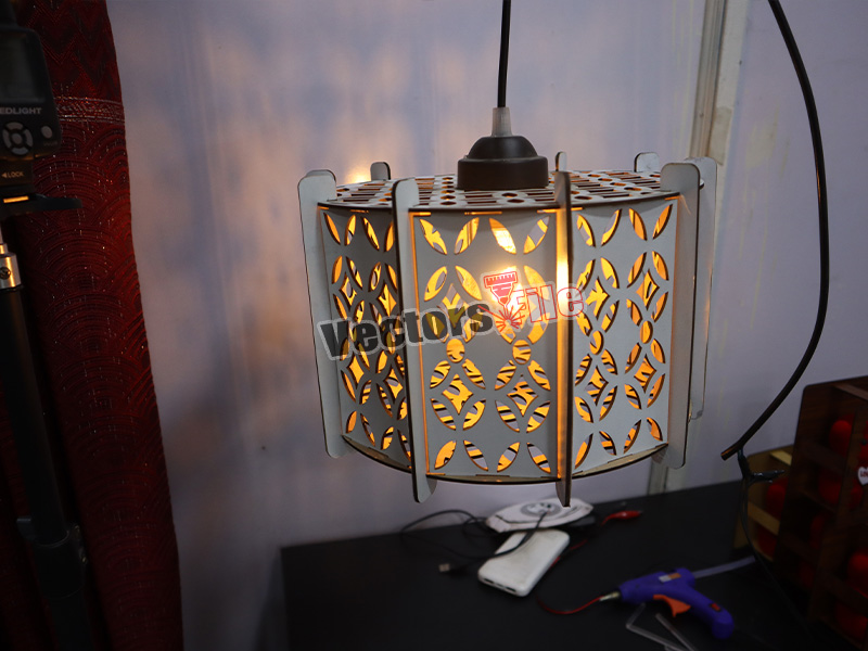 Laser Cut Decorative Wooden Pendant Lamp with Grill Pattern Design