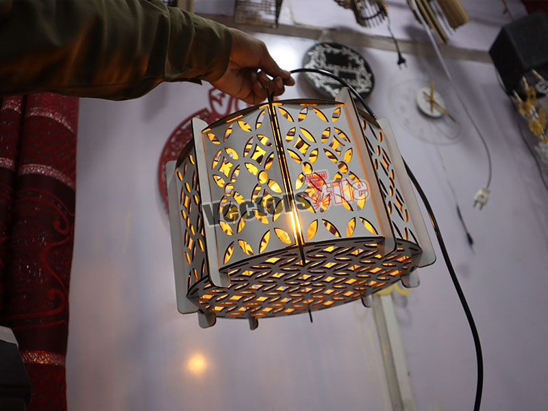 Laser Cut Decorative Wooden Pendant Lamp with Grill Pattern Design