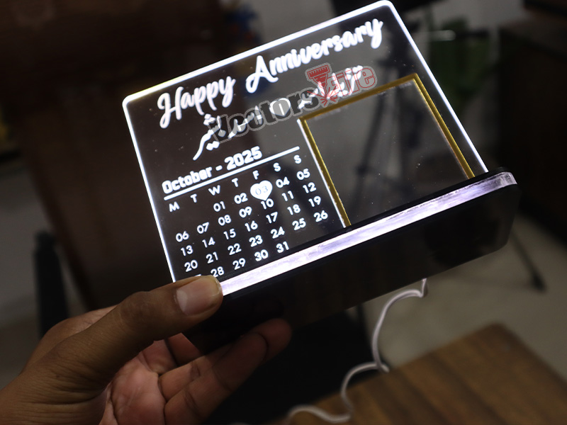 Laser Cut Personalized 3D Illusion Lamp for Anniversary Gift Idea with Acrylic Base