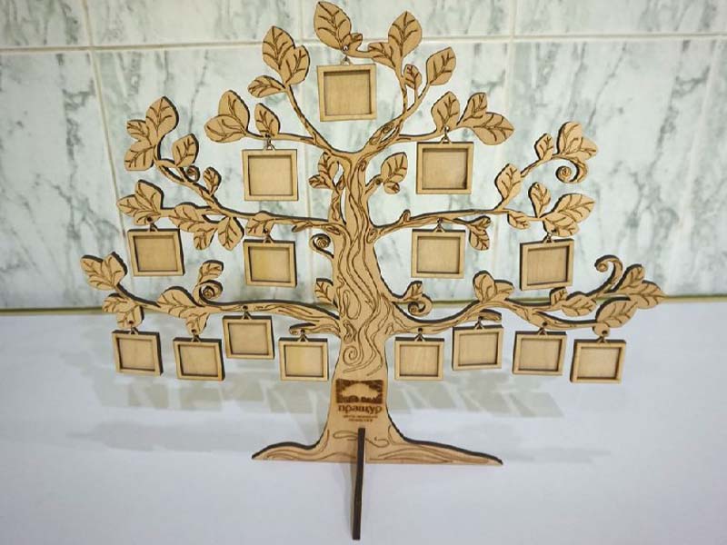 Laser Cut Tree Stand Family Photo Frame Design