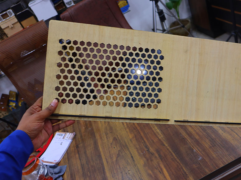 Laser Cut Wooden Laptop Stand and Study Board Plywood 6mm