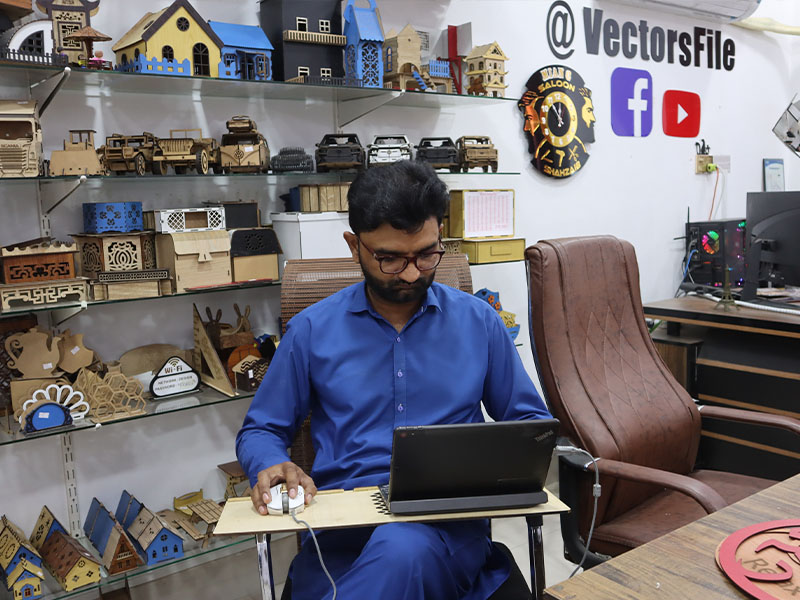 Laser Cut Wooden Laptop Stand and Study Board Plywood 6mm
