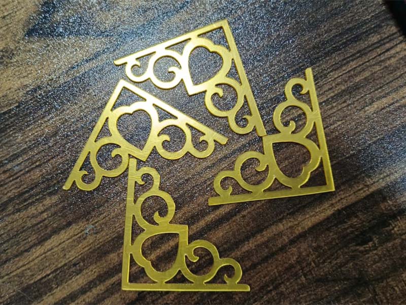 Laser Cut Corner Design Cutout with Heart Design