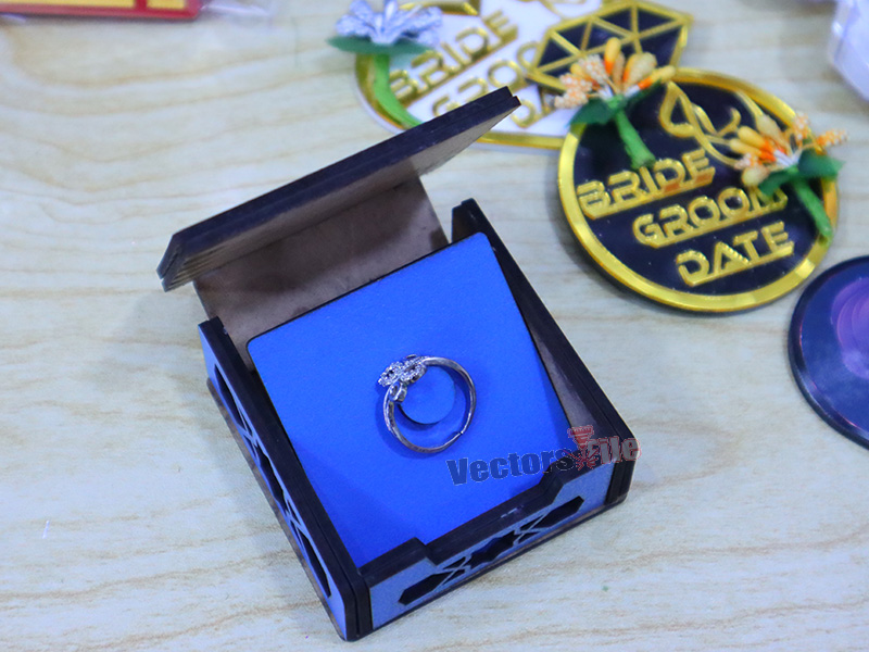 Laser Cut Wedding and Engagement Ring Box Design