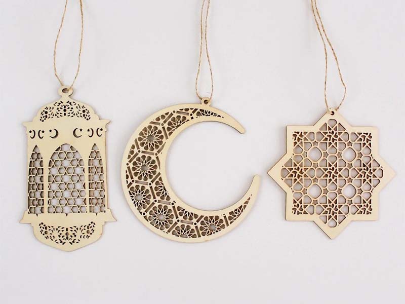 Laser Cut Ramadan Kareem Ornament and Freehand Stand Decoration