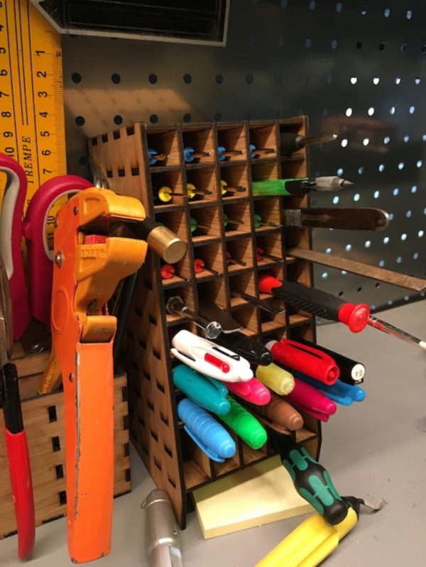 Laser Cut Wooden Workbench Wall Organizer Tools Organizer Tool Holder CDR file