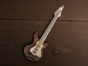 Laser Cut Guitar Keychain Keyring Design Idea