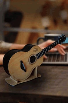 Laser Cut Guitar Piggy Bank, Kids Coin Bank, Wooden Money Box CDR File