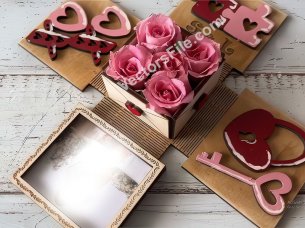 Laser Cut Wedding Gift Box Valentines Box with Photo Frame Design